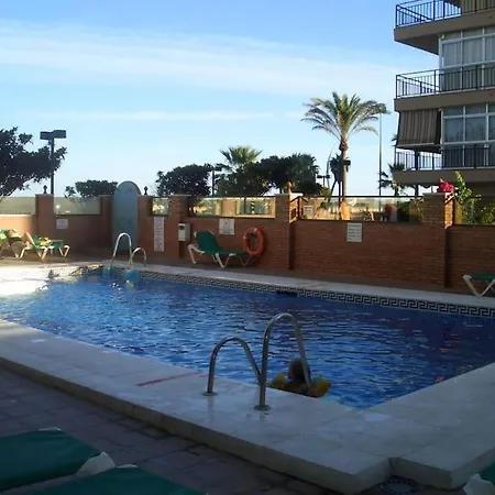 Seafront With Open-air Heated Pool Fuengirola